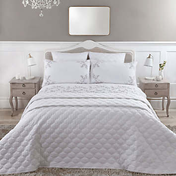 Consort Oxford 4 Door Centre Mirror Robe